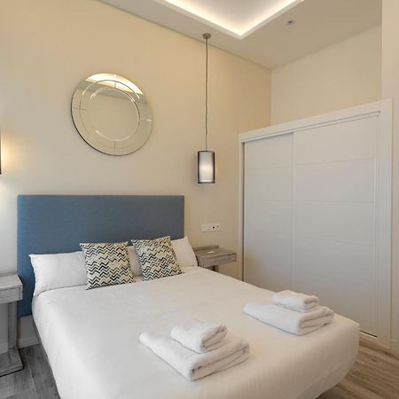 Fresh Velazquez Apartments Málaga Dış mekan fotoğraf