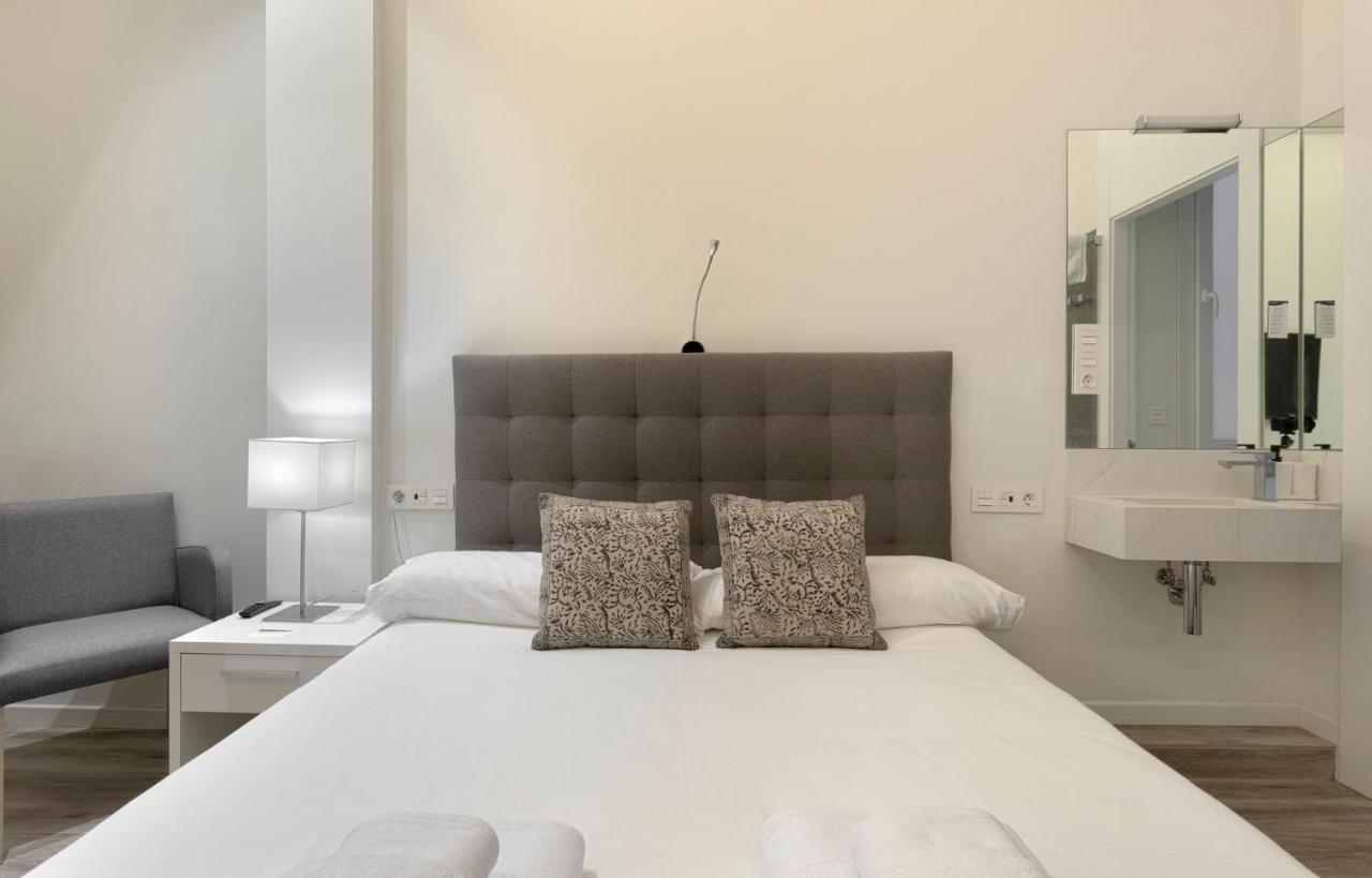 Fresh Velazquez Apartments Málaga Dış mekan fotoğraf