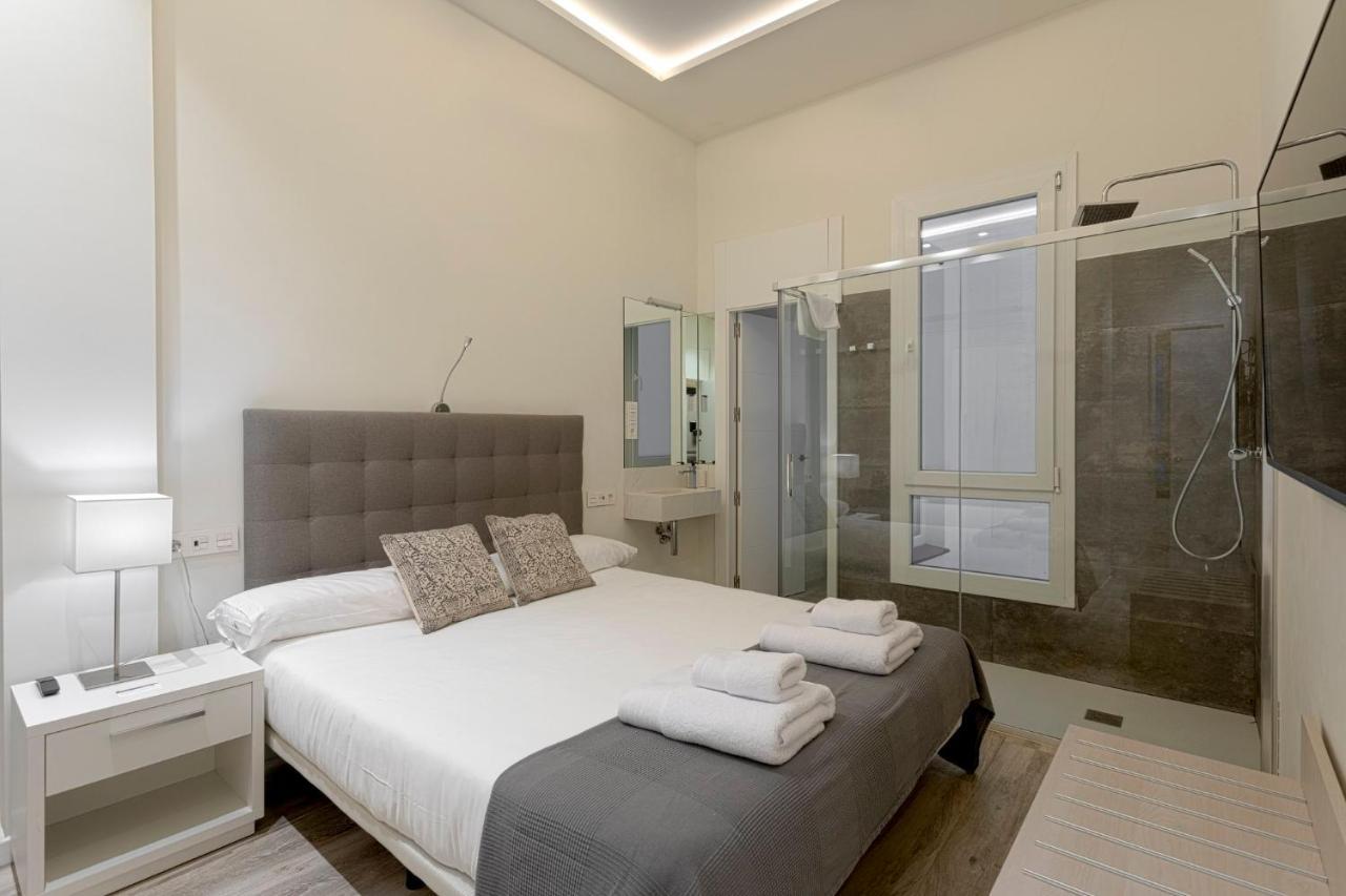 Fresh Velazquez Apartments Málaga Dış mekan fotoğraf