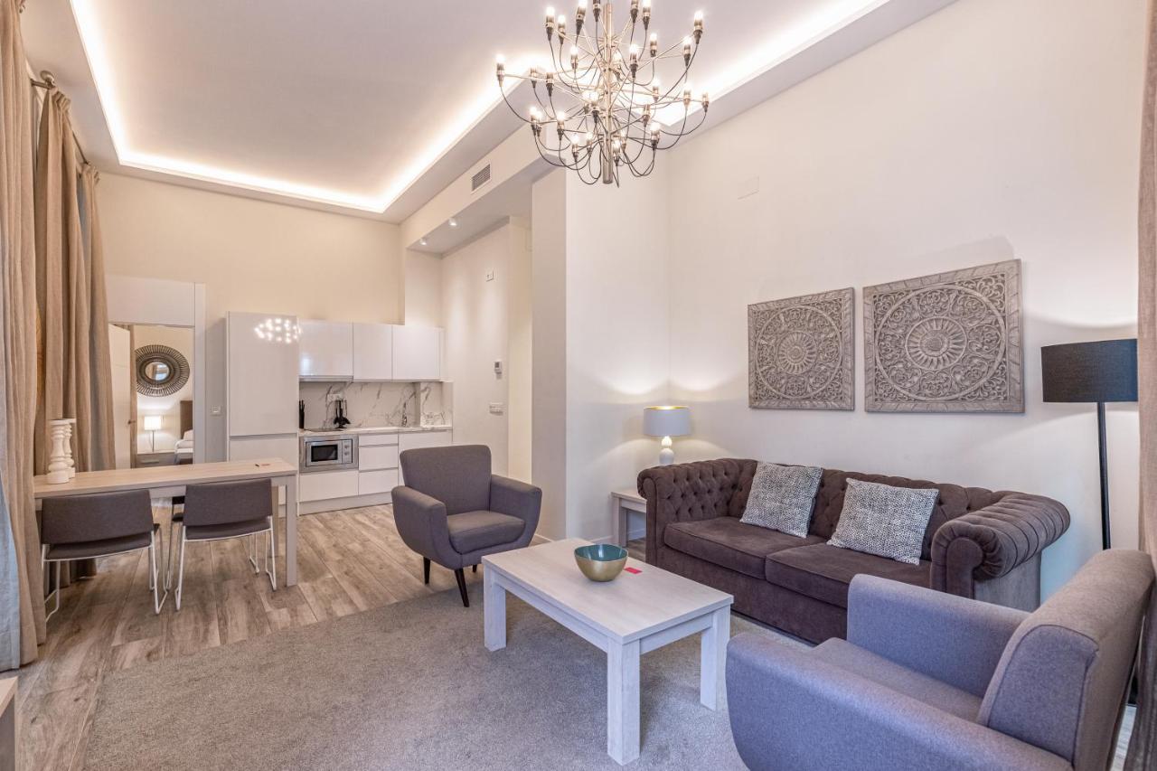 Fresh Velazquez Apartments Málaga Dış mekan fotoğraf