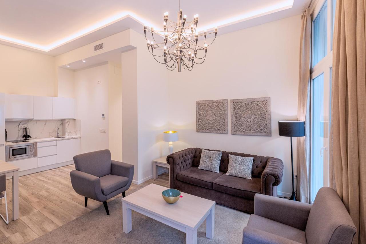 Fresh Velazquez Apartments Málaga Dış mekan fotoğraf