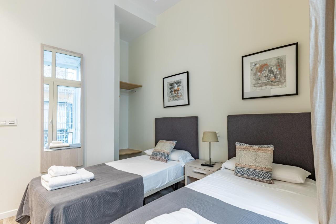 Fresh Velazquez Apartments Málaga Dış mekan fotoğraf