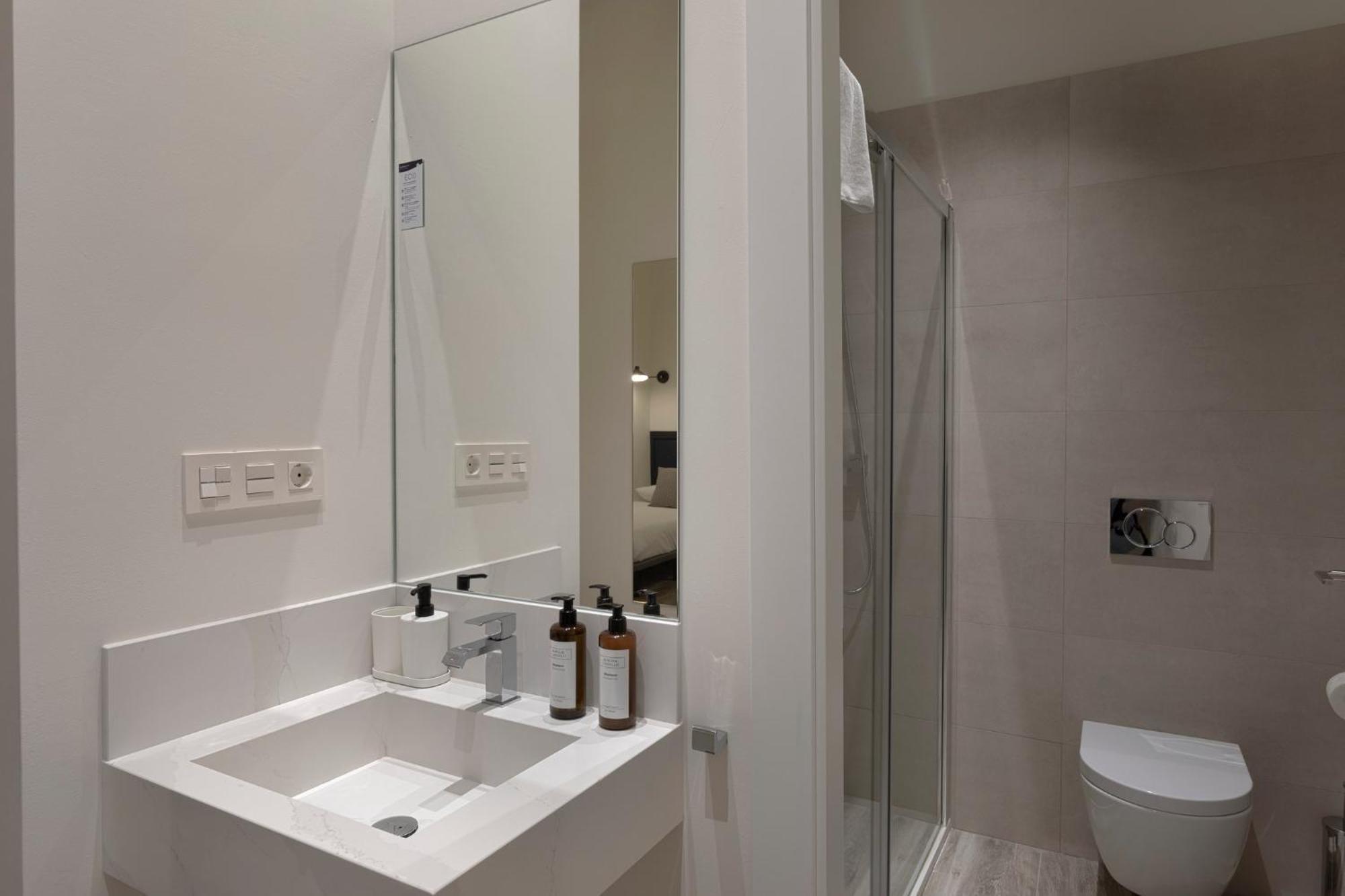 Fresh Velazquez Apartments Málaga Dış mekan fotoğraf